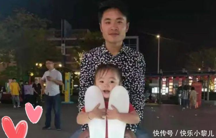 外卖箱|出生6个月住在外卖箱里,陪爸爸送餐的萌娃长大了,笑容依然治愈