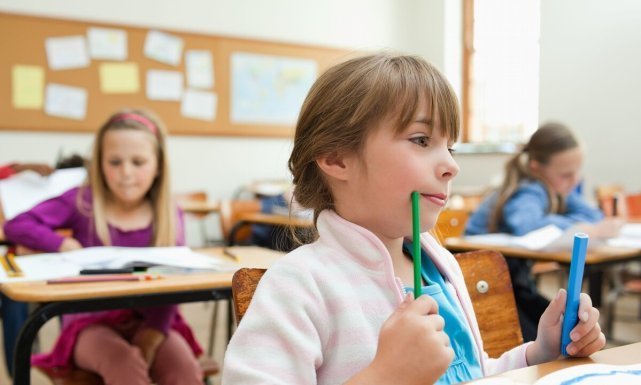 智力|孩子出现以下表现,或暗示父母正伤害他的大脑,易造成智力低下