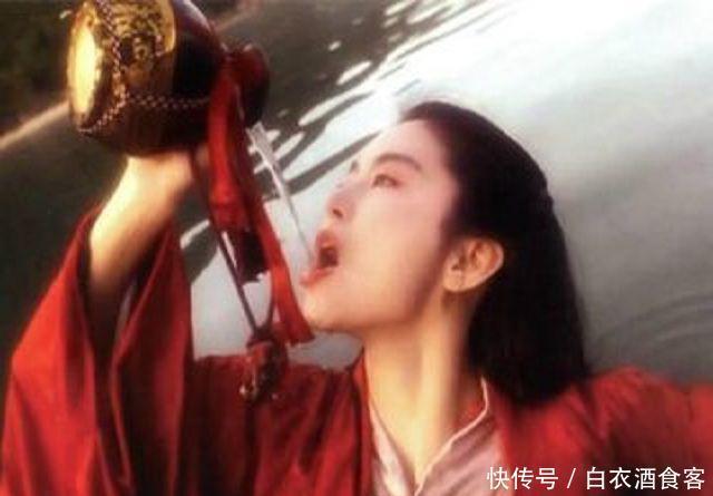 古龙|武侠中“四大名著”,古龙占一部,金庸占两部,最后一部鲜为人知!