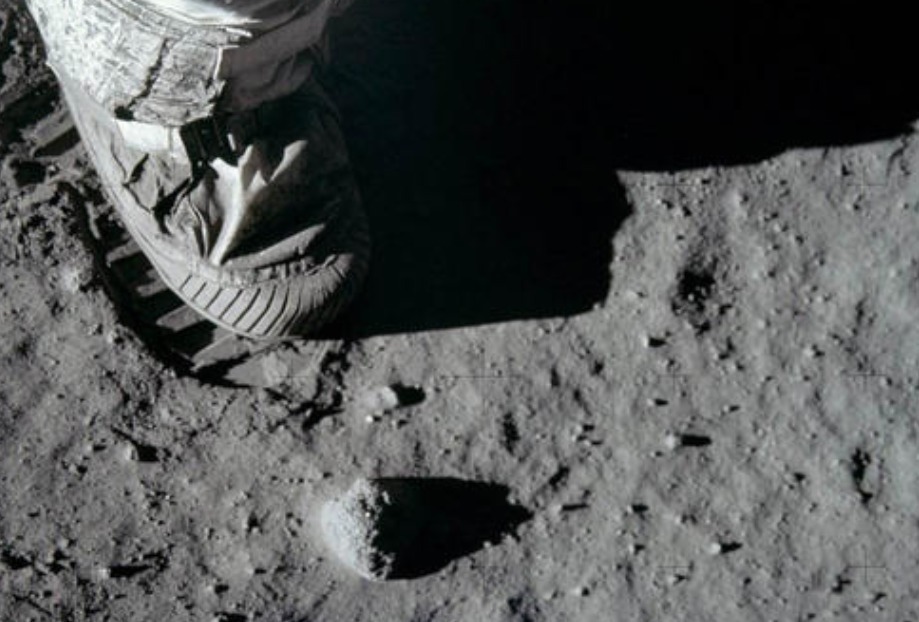 傳聞月球三眼女尸是真是假,如果真的,那將說明什么問題