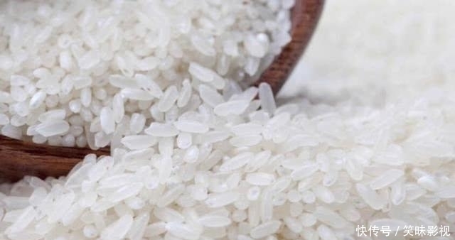 买大米时选“长粒”还是圆粒,很多人不知道,难怪米饭不好吃!