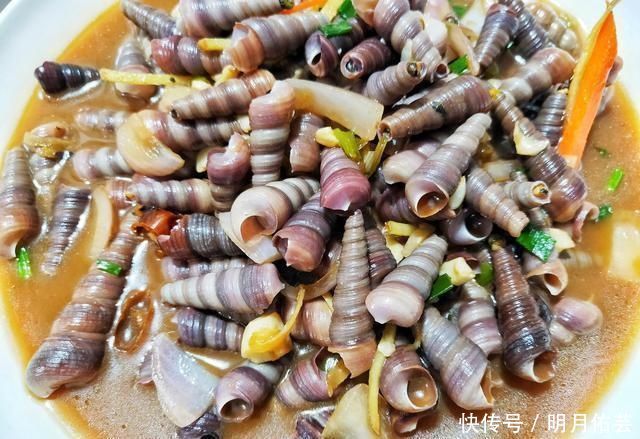 朋友聚餐，5个人点了10道菜花了350元，都说太值了