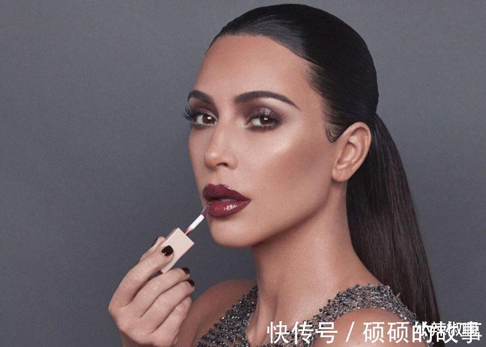 细菌|人们化妆的时候常犯的3大错误,会损害皮肤,而又是很容易避免的