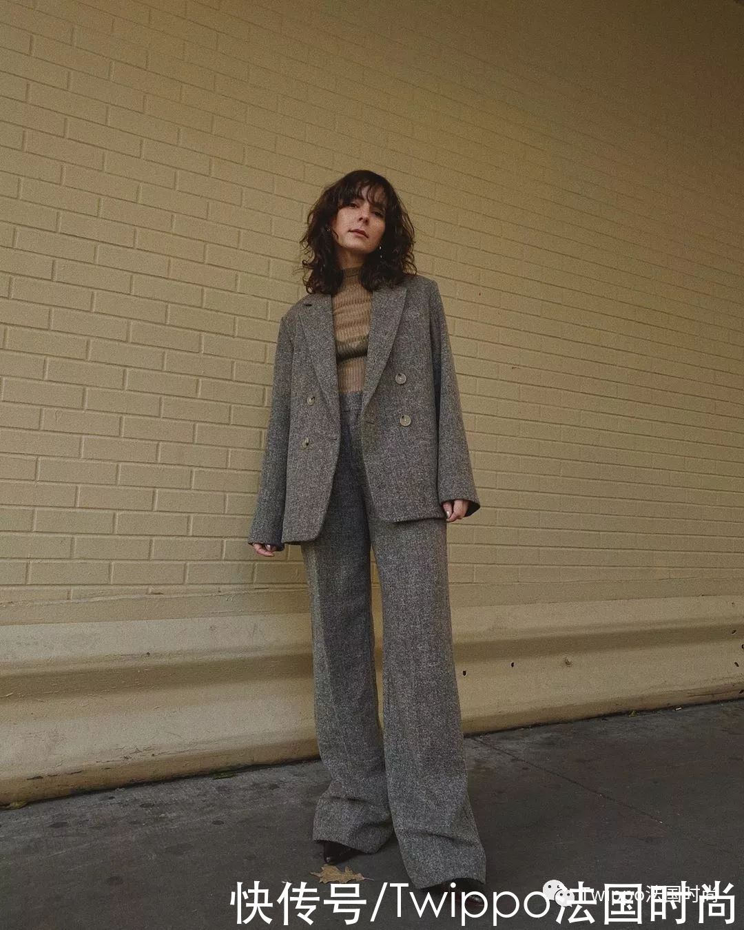 小个子女生的冬季穿搭术，才不止提高腰线这么老套