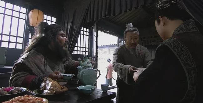 吃掉|李逵之母被老虎吃掉后,为啥梁山好汉没人安慰,反而大笑不止