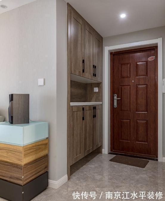 实用|新房玄关如何装修?注意这些细节才能有颜值又实用，让你家更出彩