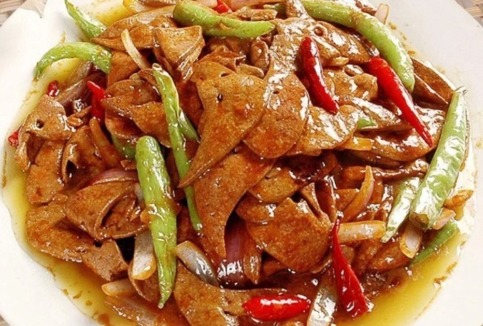 炒猪肝时，最忌直接下锅炒！教你一个小窍门，鲜香嫩滑，好吃下饭