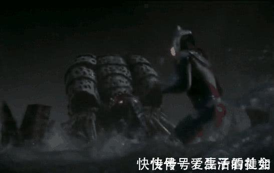 奥特曼|奥特曼皮套可以改装互用,其实怪兽也能,一个怪兽皮套竟用了四集