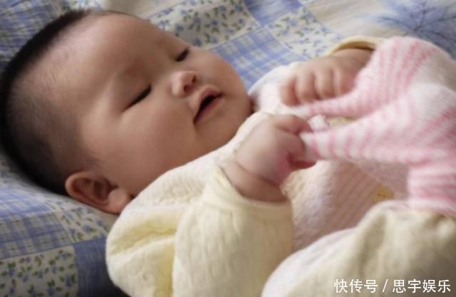 光脚|“你怎么不给娃穿袜子?”老人常说“寒从脚起”,有道理吗?