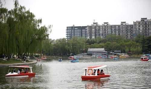 噪音|买房时，靠近这3个地方的房子，即使再便宜也不建议买，过来人：住着不舒适