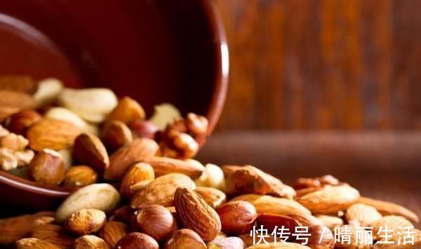 子宫|女性子宫“垃圾成堆”，多吃4种食物，杀菌消炎，远离妇科炎症