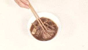 爱吃牛肉一定要收藏,学会这种特色做法,3斤牛肉不够吃