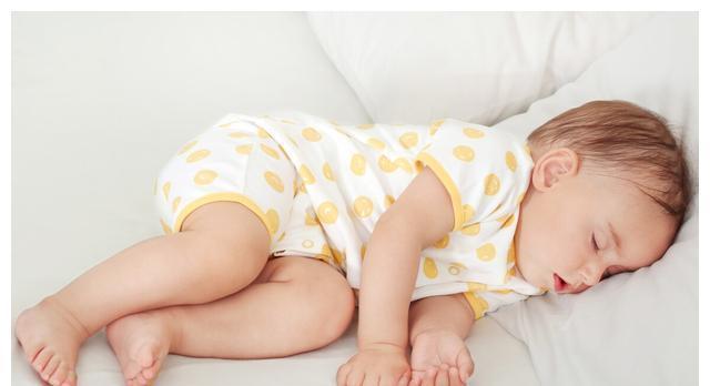 衣物|给娃买衣服,究竟挑纯棉的还是全棉的?买错了可能花钱不讨好