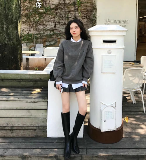 2021年新穿法来了：“上长下短，上宽下紧”，显瘦又显高，真实用