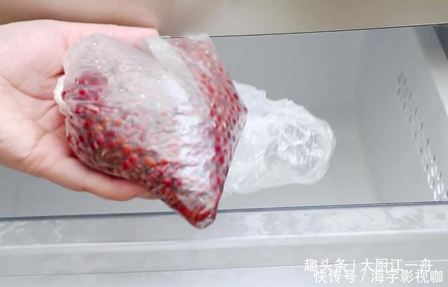  红豆|红豆太不易煮烂多加这一步，10分钟煮烂开花，省时又省力