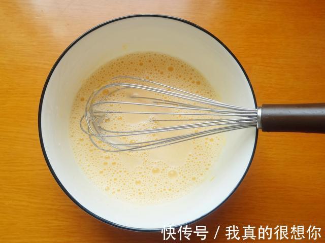 想要半熟芝士蛋糕不缩腰,最后一步是关键,掌握后你也能成功