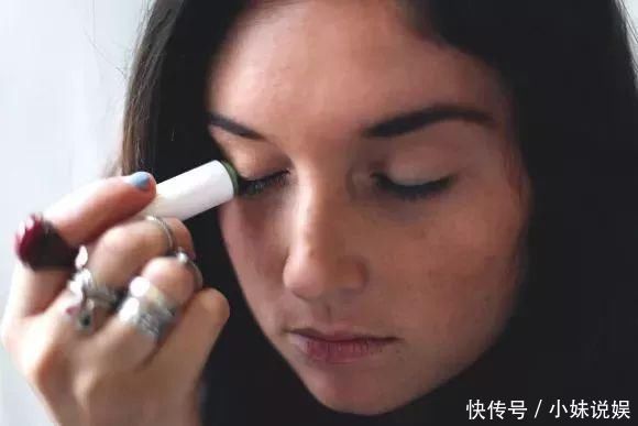 过期化妆品该如何处理扔掉的话太亏了,你要学会这样做