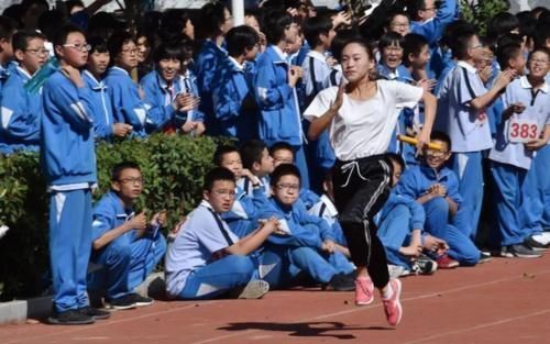 中考|体育老师公认“省力”跑步法,助力学生轻松到终点,考生可参考