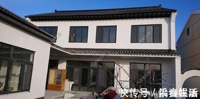发朋友圈|刘女士用重钢结构打造中式农村小院,工人师傅纷纷拍照发朋友圈!