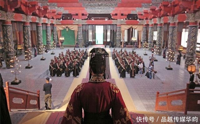 暗藏|曹丕年轻时患顽疾,却要拼命上位,表面自私其实暗藏这三大动机