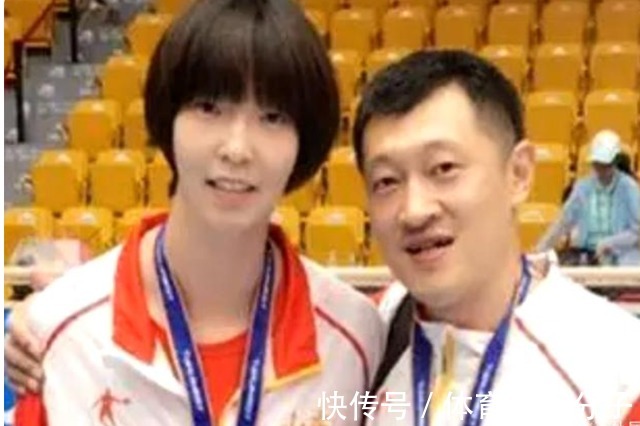本赛季|唏嘘！中国女排又一名将巅峰退役，年仅24岁却因伤病困扰选择离开