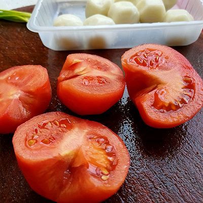 dh番茄鳕鱼丸子汤