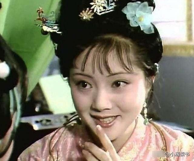 贾宝玉|林黛玉和薛宝钗谁更漂亮林黛玉洗了一个澡后,两人便分出了美丑