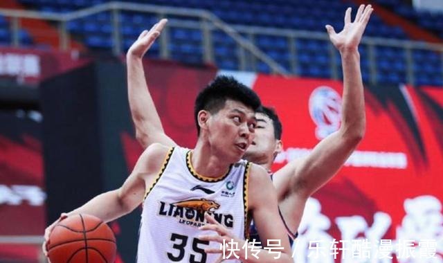 付豪|韩德君停赛朱荣振需要站出来!打出身价的良机他能把握住吗