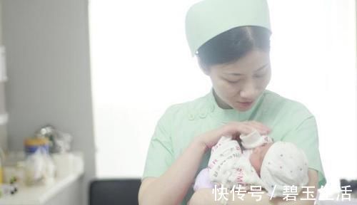 安装|双胞胎哥哥总在半夜哭醒,宝妈偷在房间安装监控,查看后崩溃痛哭