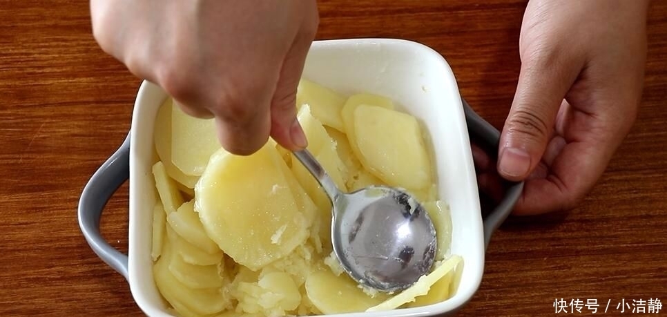 不用|想吃薯条不用出去买,教你一种新做法,特酥脆,比买的薯片好吃