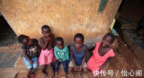 故事|非洲妈妈生育创纪录,39岁便有44个儿女,背后故事让人心酸