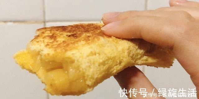 自从学会这懒人早餐，我家隔三差五就吃，每次上桌儿子5分钟吃光