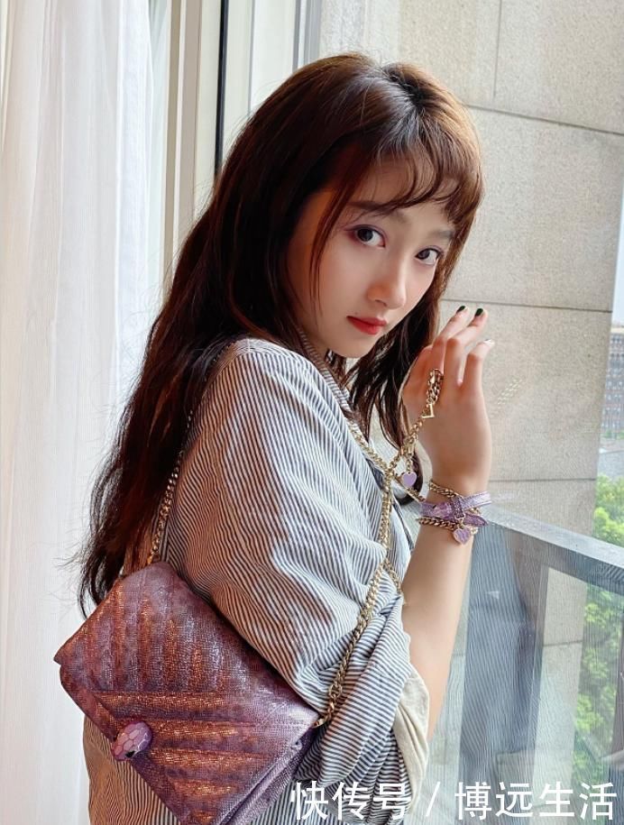 大明星|所谓的高级发型都很显老!大明星还有脸蛋撑着,你整上就丑哭了