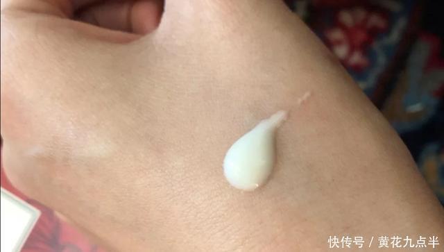 质地|适合25-40岁用的美白好物,有的超市就能买到,女人记得睡前擦擦