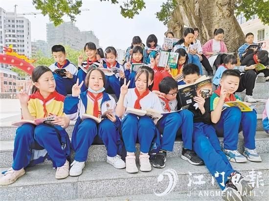 睦洲小学大力建设书香校园 点燃学生读书热情