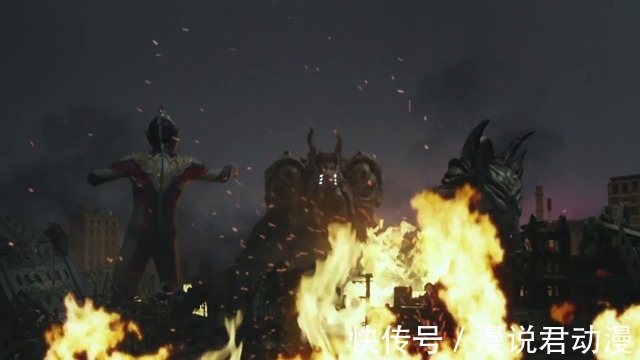 卡尔蜜拉|特利迦:疯狂的卡尔蜜拉,只要特利迦,不在意宇宙毁不毁灭