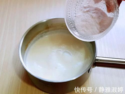 孩子最近迷上了此甜品，不用花钱买，自己在家也能做，好吃还不贵