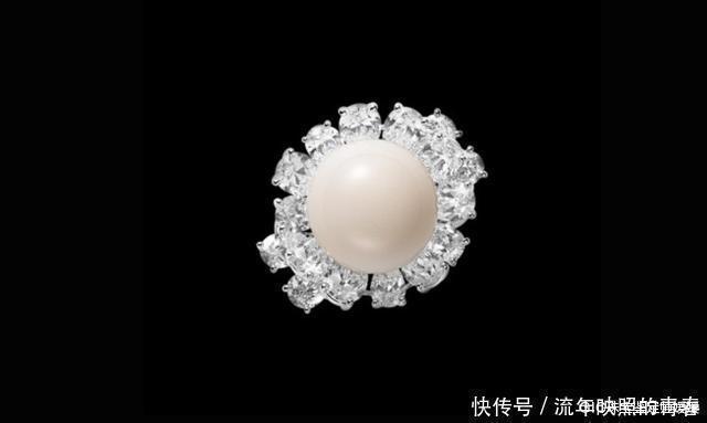 首饰 珍珠中的劳斯莱斯，珍贵到一颗难求，因为产量稀少所以难得一见