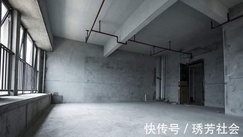 买房|买房挑毛坯房还是精装房更划算?听内行人的话,才知我家没有选对