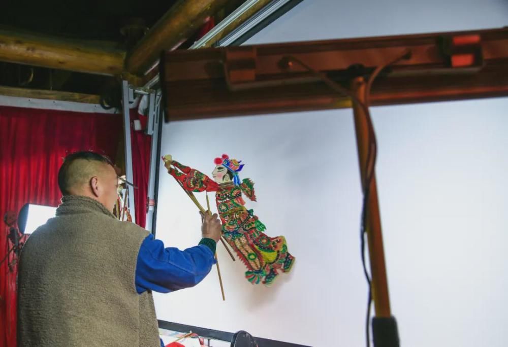 中年|春节周边游新“趣”处！舞龙汇演、冰挂雪景，云台山统统都有！