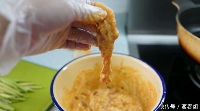 炸酥肉,有人用淀粉,有人用面粉大厨都不对,这样做才最好吃