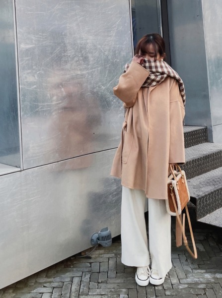 时髦 小个子女生穿大衣掌握这4点精髓,显高显瘦又时髦,美得高级