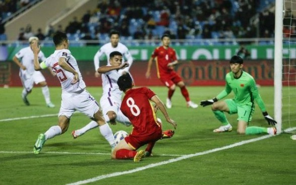 解散|0-2!0-2!国足苦主宣布解散国家队,8战0胜,越南1胜7负却不垫底
