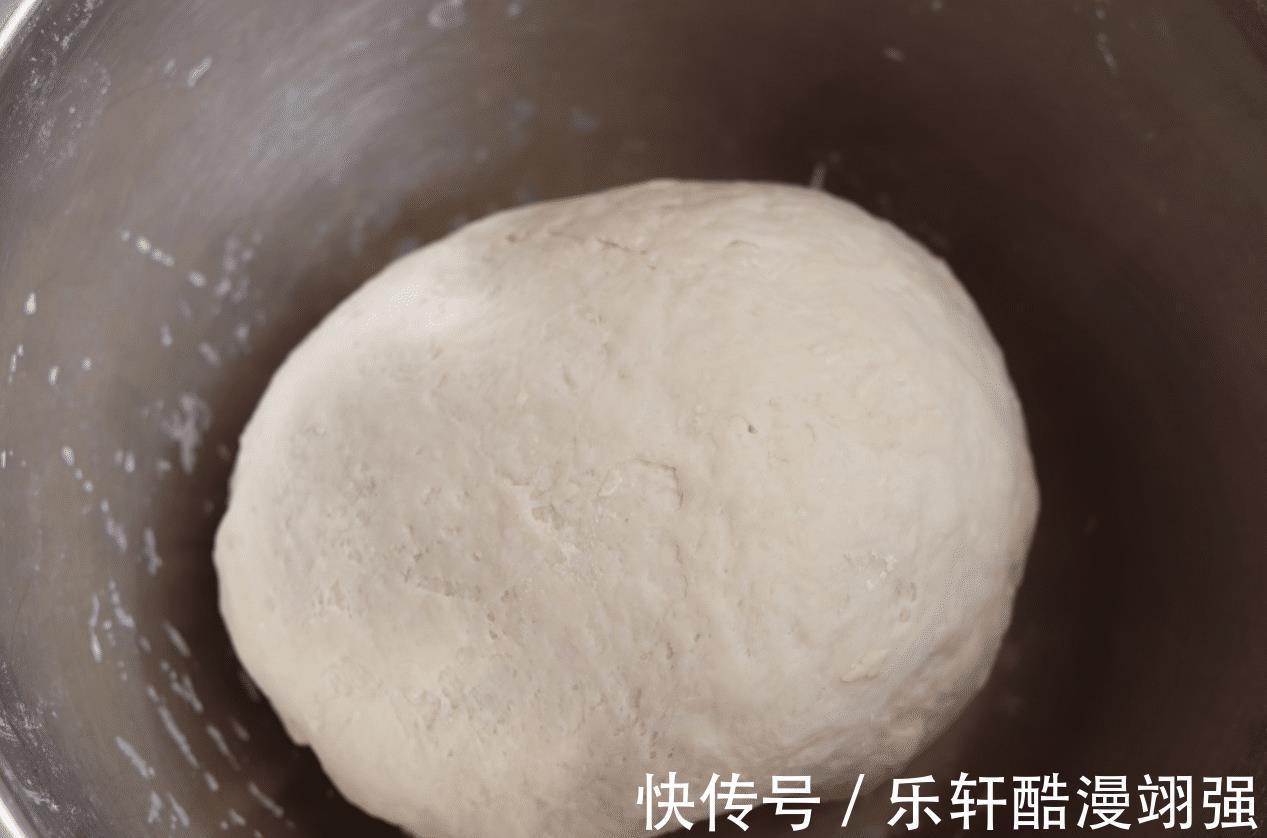 解馋|自制千层猪肉饼,好吃不腻,外皮酥脆,馅料鲜香,真解馋