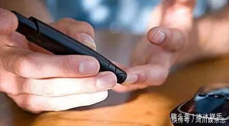 低糖水果|血糖越吃越低，糖尿病人赶紧记下来，4种低糖水果或可放心吃