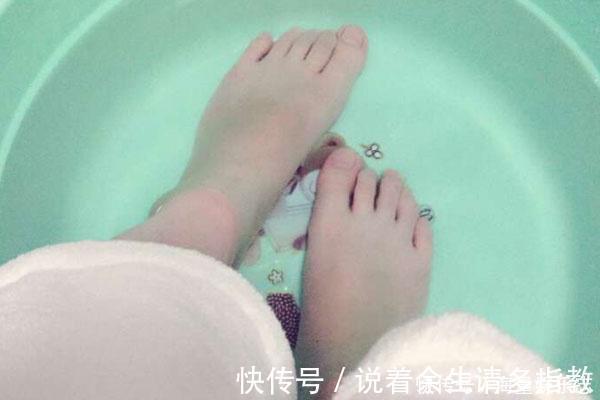 经期|女性来了大姨妈,四件事情要避开,其中有一件或许你就经常做