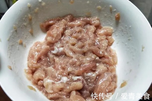 肉质|炒瘦肉，越炒越发硬怎么办大厨教你一招，肉质软嫩不腥柴，香！