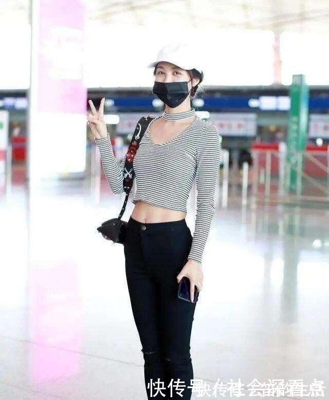 搭配|选一款个性的打底裤,时尚大方又经典百搭,让你成为人群的焦点