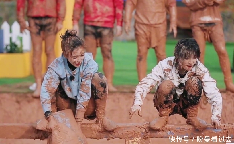 跑男 《跑男》泥潭游戏:baby2次被袭击正脸,宋雨琦满嘴都是泥