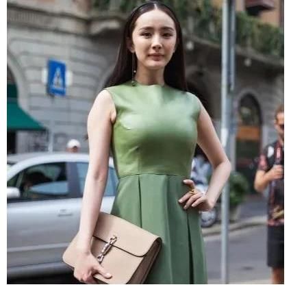 娱乐圈最新爆料,众多顶流都在内,解除危机大瓜小瓜消息吃瓜拿走